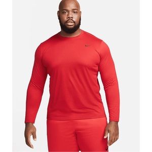 Nike Legend 2.0 Dri Fit Dry Training T-Shirt 718837 687 Gym Red Tee